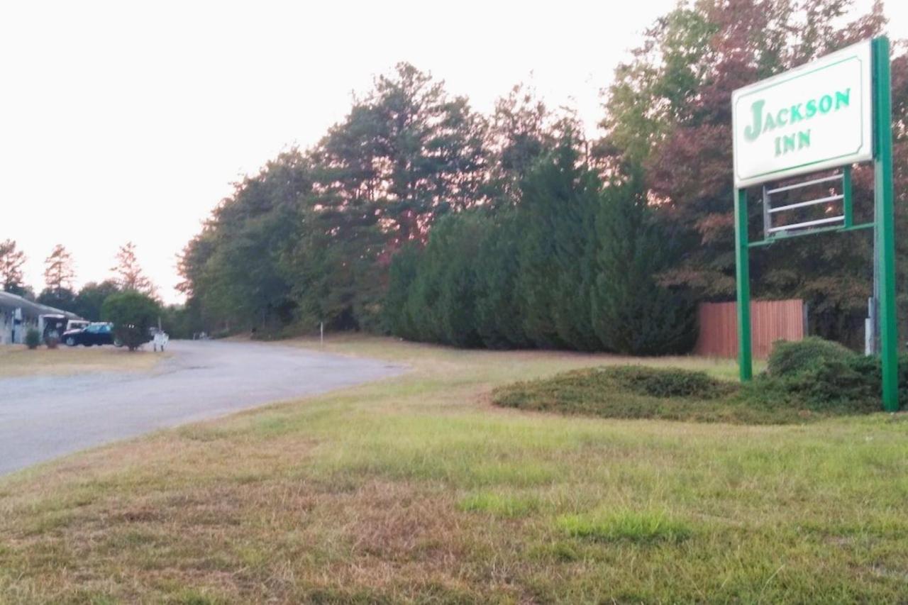 Oyo Hotel Mcintyre Ga, Us 441 Екстериор снимка